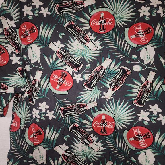 Coca cola collared button down short sleeve shirt medium - Picture 6 of 6